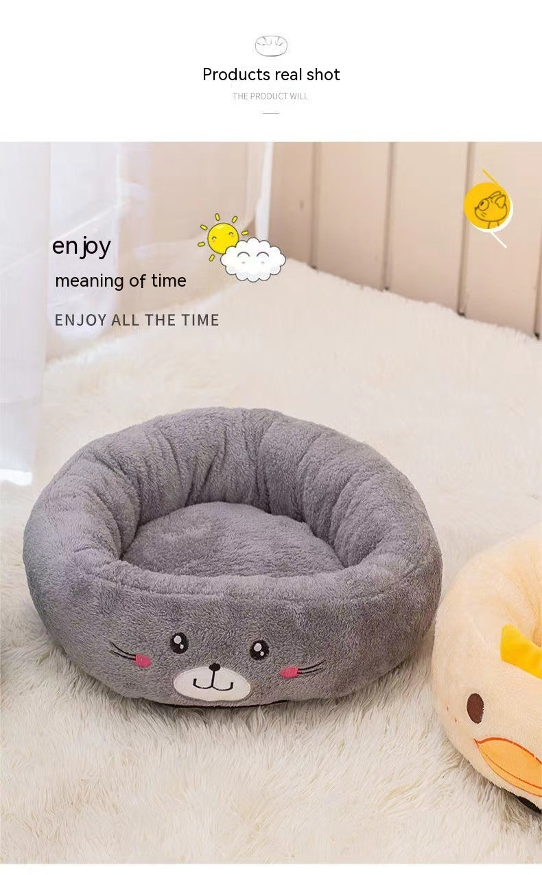 Embroidered Comfort: Four Seasons Universal Calming Donut Pet Bed