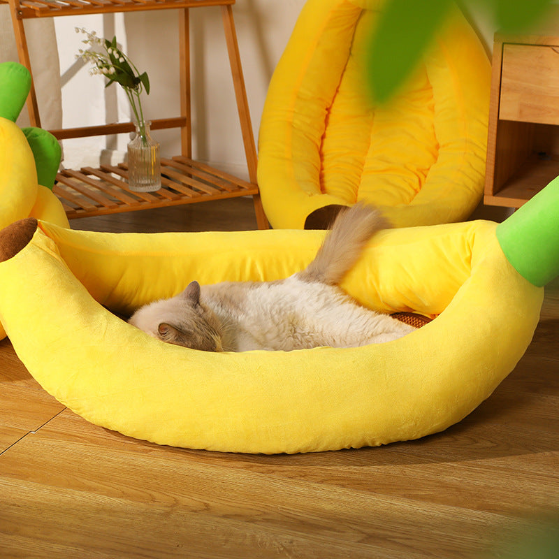 Banana Bunk: Comfy Pet Cushion Mat Nest for Cozy Naps