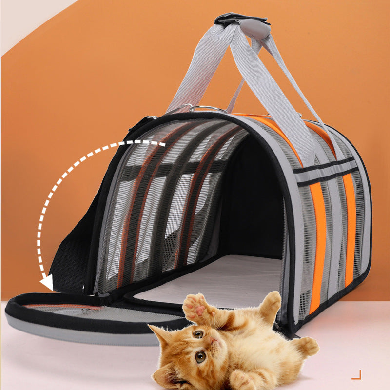 Explore Together: Outdoor Crossbody Pet Carrier Bag for Cats on the Go