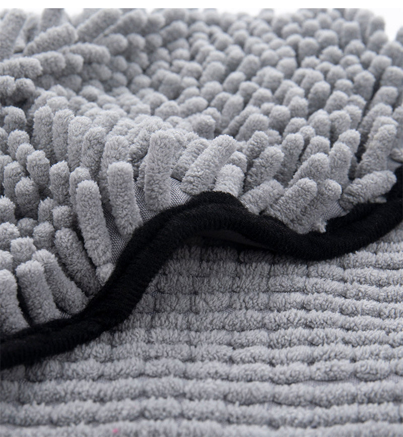 QuickDry Comfort Towels: Elevate Your Pet's Post-Bath Experience